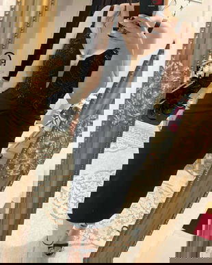 Rochie elegantă neagră