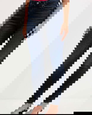 Tommy Jeans blugi culoarea bleumarin, DW0DW21802