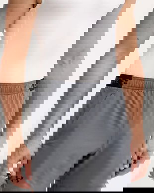 Under Armour pantaloni scurți de antrenament culoarea negru