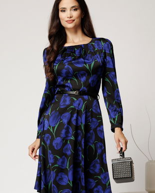 Rochie scurta neagra din voal satinat cu imprimeuri florale albastre