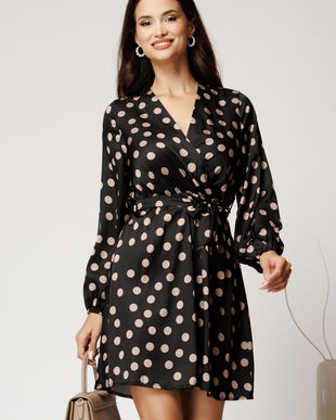 Rochie scurta neagra din satin cu buline bej si cordon in talie