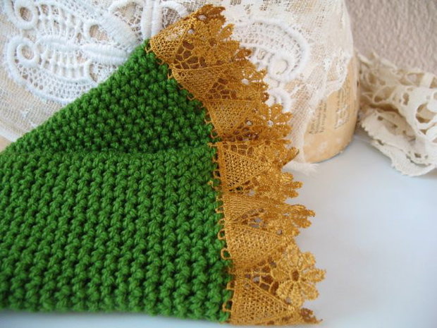 Mansete crosetate