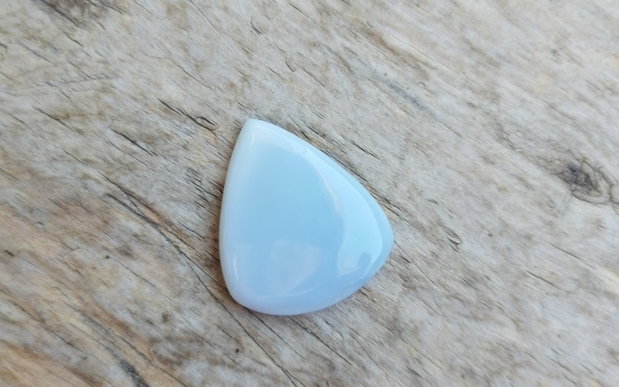 Cabochon opal albastru, 30x27 mm