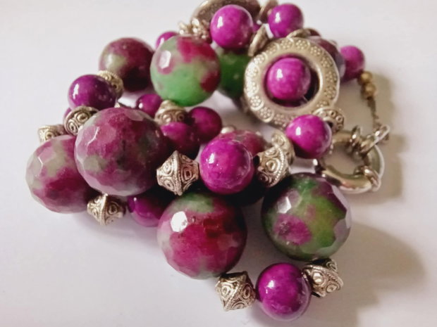 Ruby Zoisite - Aniolit