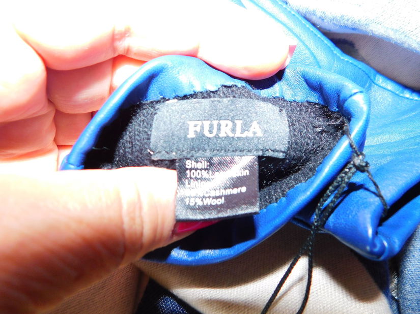 Manusi noi FURLA,  sal mare nou, asortat , cadou