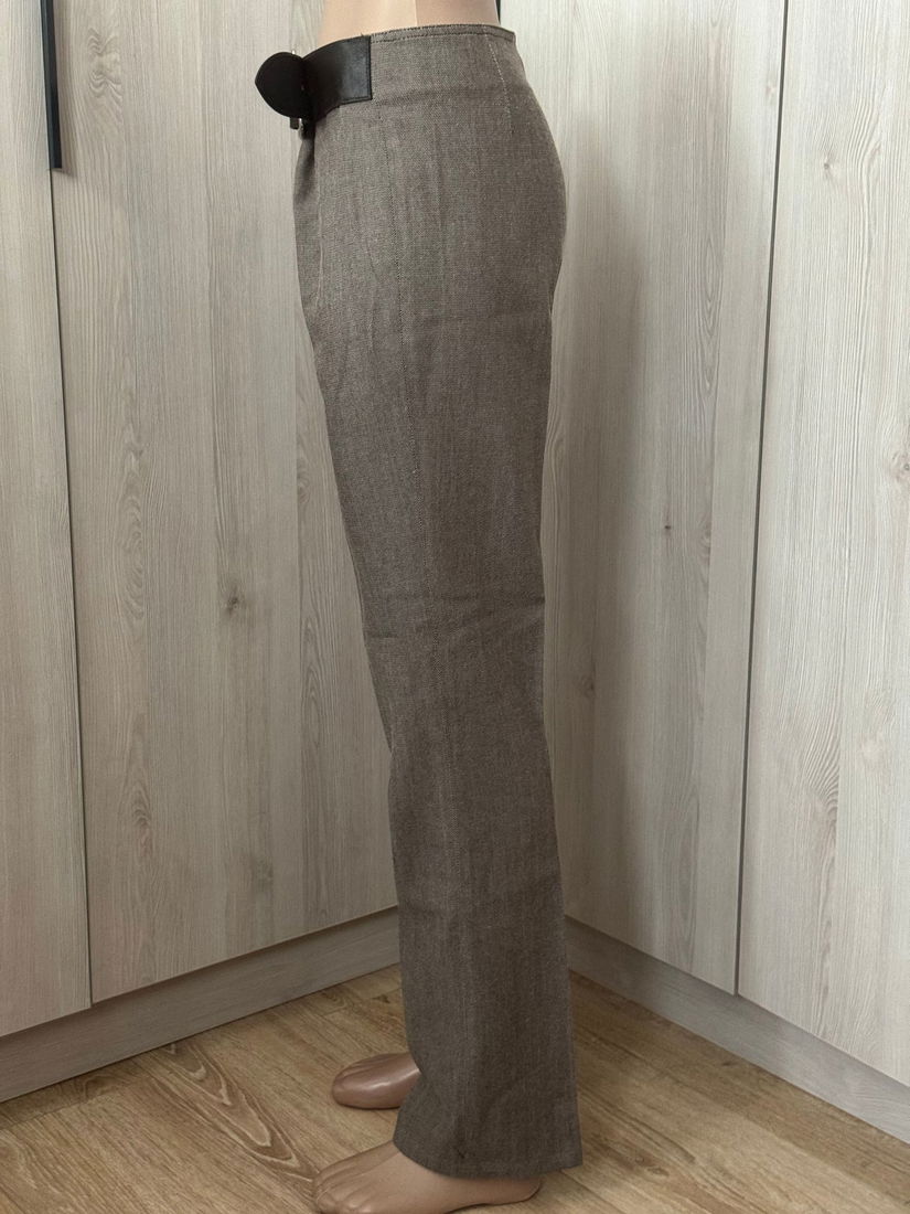 Pantaloni Moschino originali mărime 42 It 8 USA 38 D