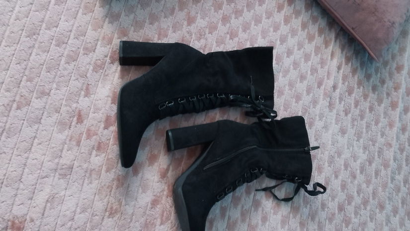 Botine