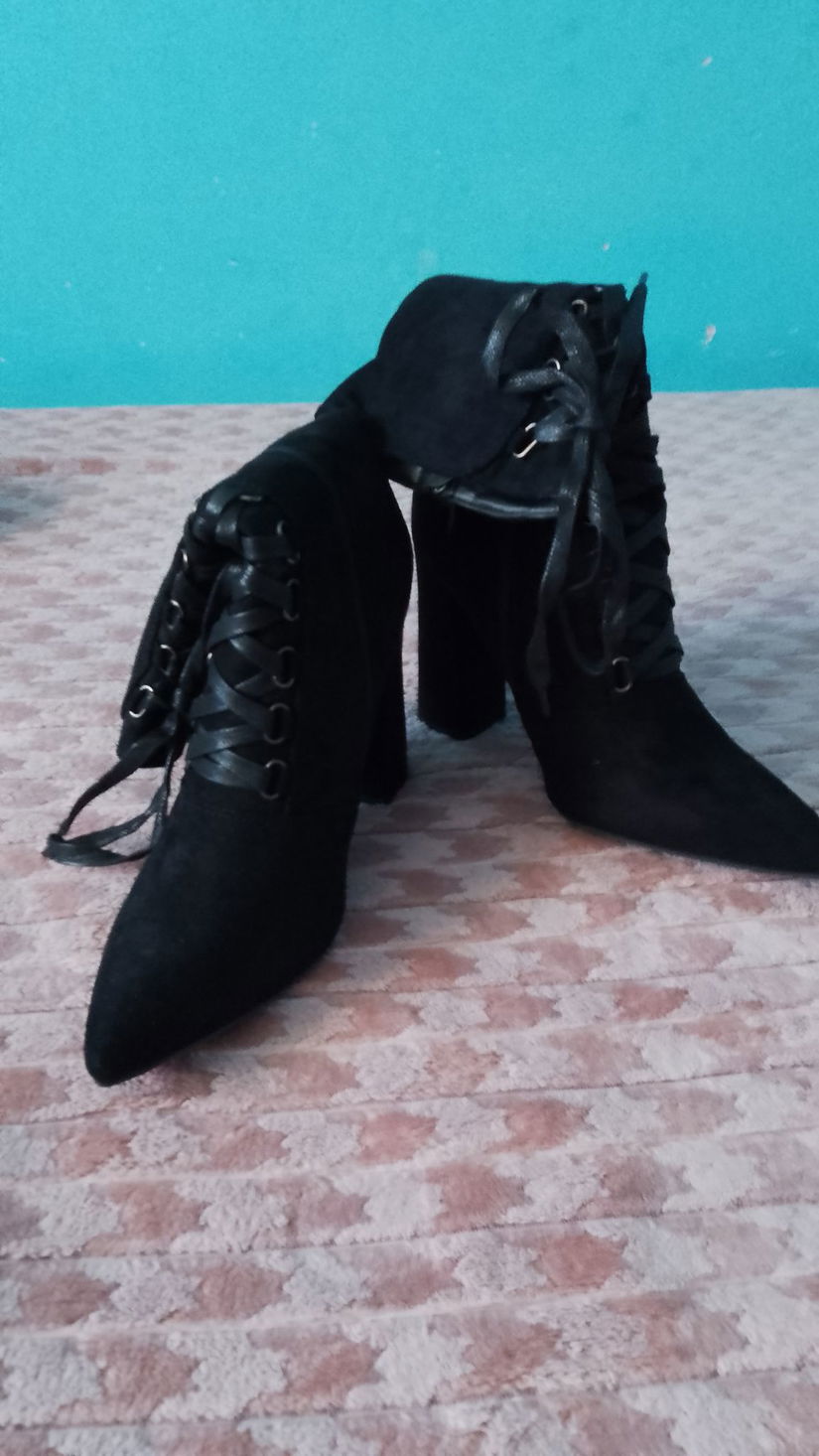 Botine