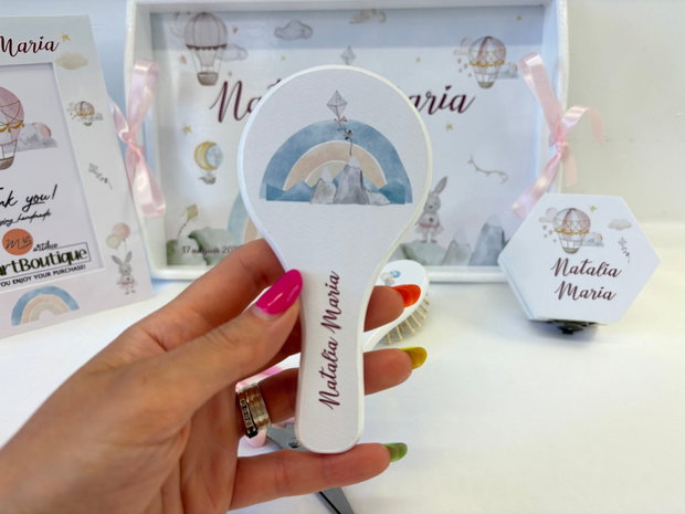 Set aniversar personalizat 1 anisor - Little bunny with hot air balloon - Tavita turta si accesorii