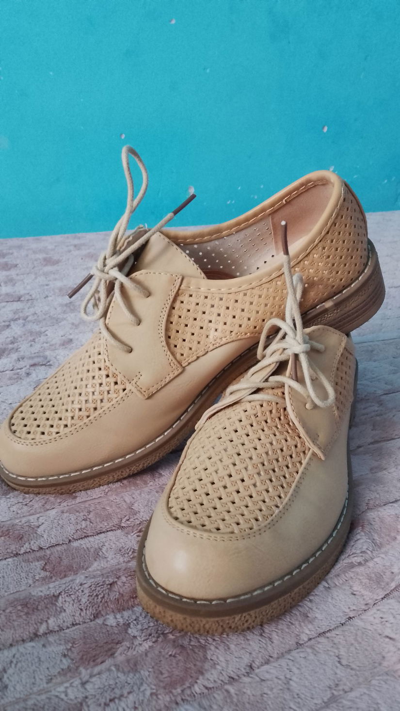 Pantofi casual