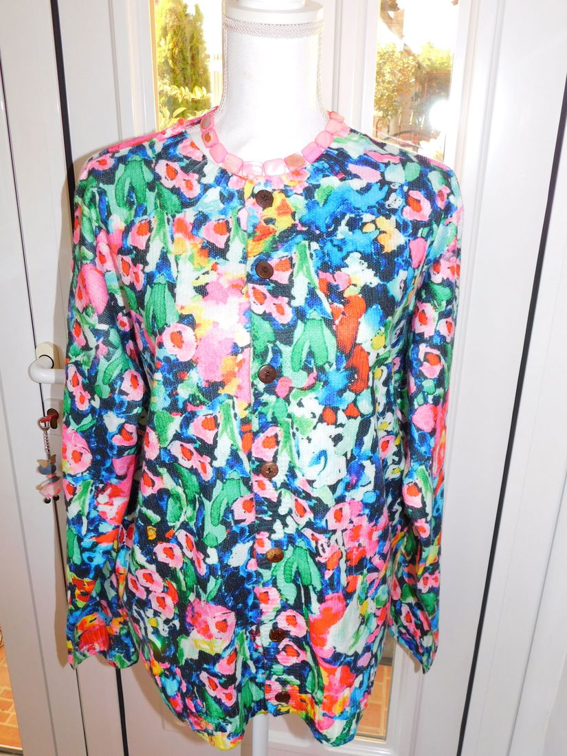 Cardigan nou, deosebit, masura  50 - 52  culori superbe