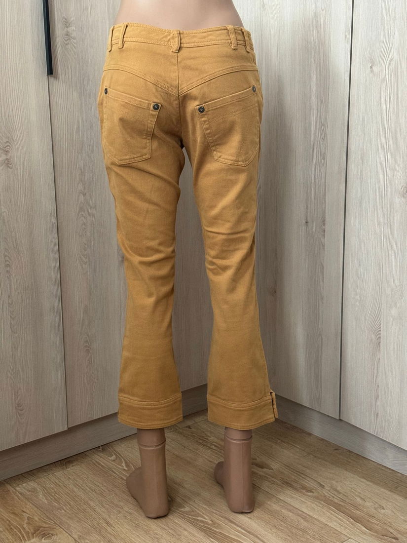 PANTALONI 3/4 STEFANEL DEOSEBITI MARIME 36