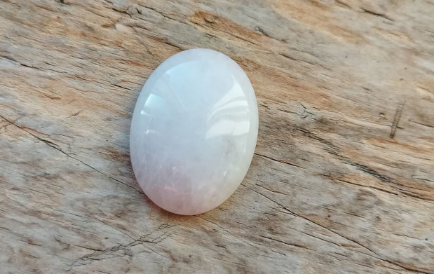 Cabochon cuart roz, 40x30x7-8 mm