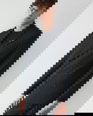 Medicine sacou culoarea negru