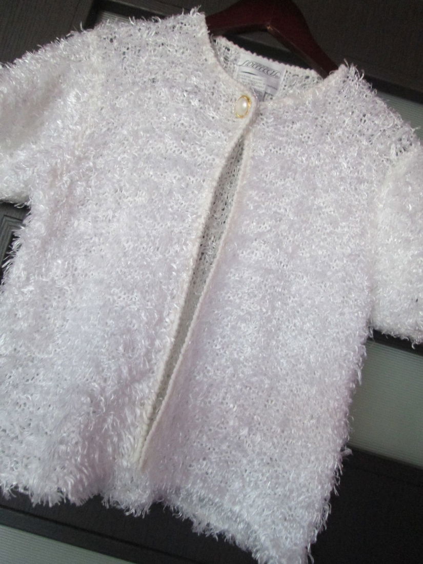 blezer alb pufos elegant  S/M