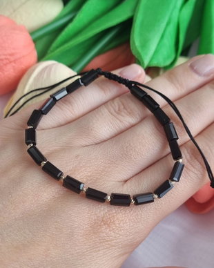Bratara cu cristale de sticla si bilute de aur 14K