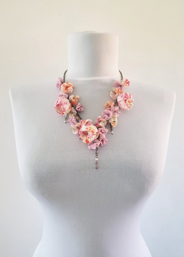 Colier floral