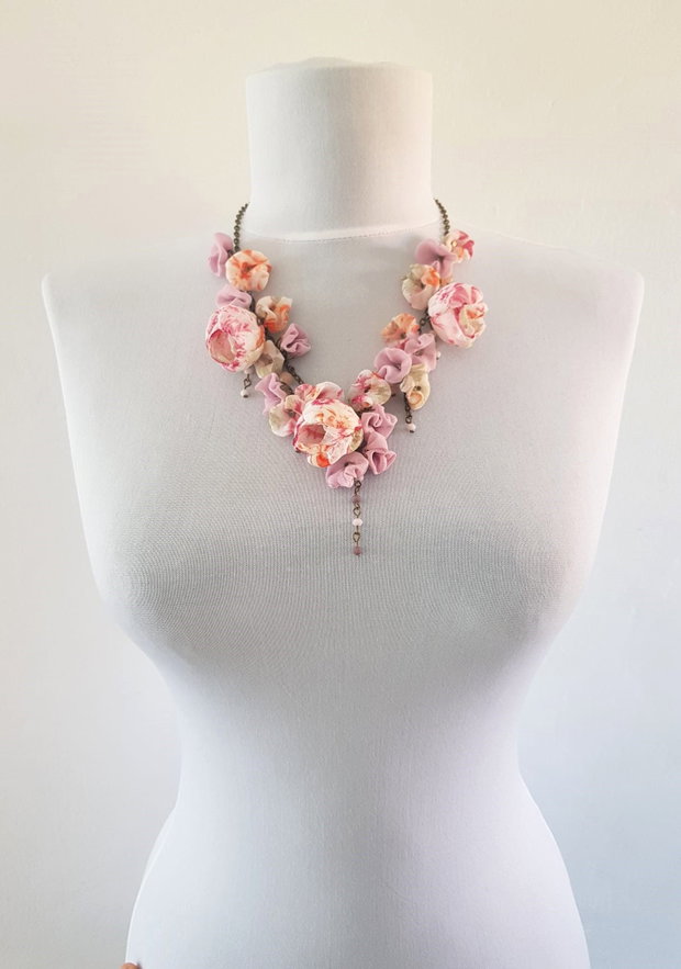 Colier floral
