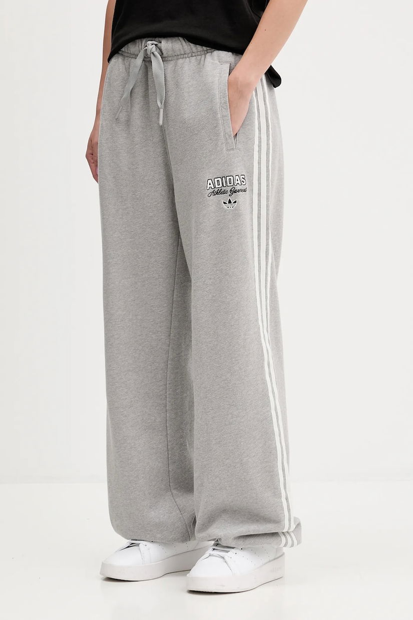adidas Originals pantaloni de trening din bumbac GFX SWEATPANTS culoarea gri, cu imprimeu, KF2313