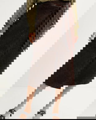 Never Fully Dressed fustă din piele întoarsă culoarea maro, midi, drept, NFDSK724