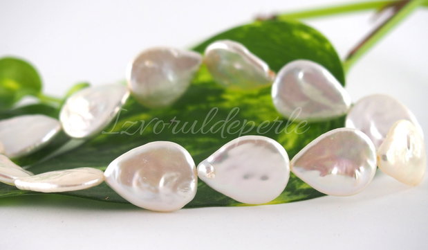 Perle cultura 17.5-18x12.5-13mm, cod P04 (1)