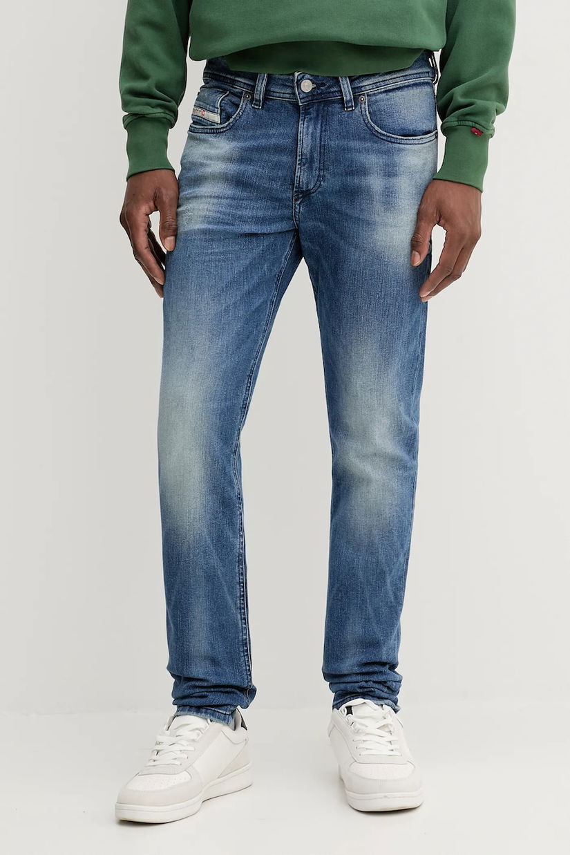 Diesel jeans 1979 SLEENKER L.32