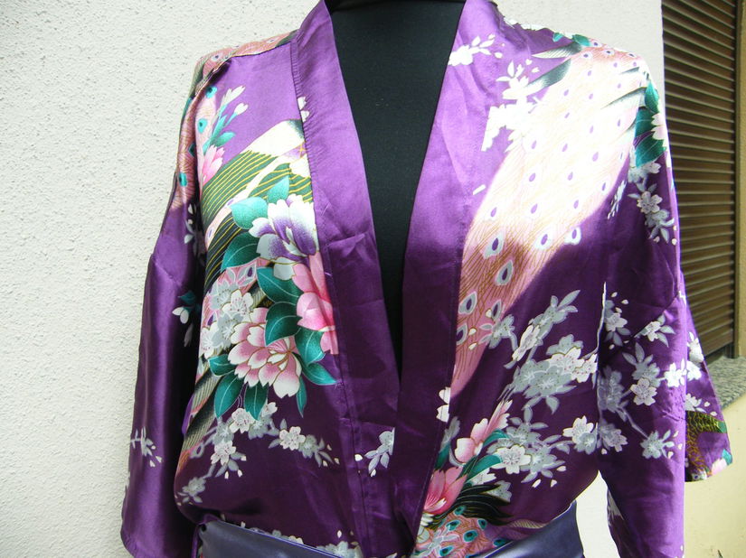 Nou-halat kimono cu flori