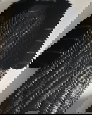 Haină din piele naturală și blana naturală