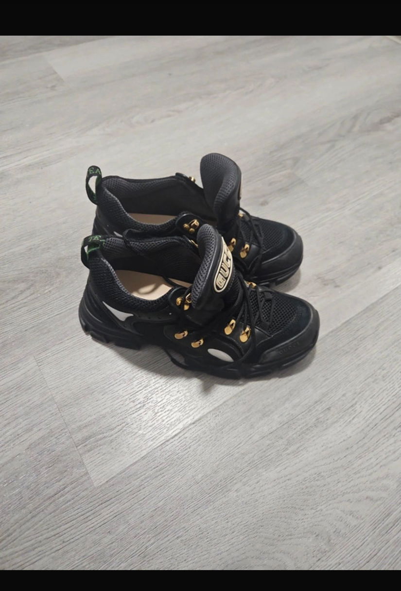 leather flashtrek gucci