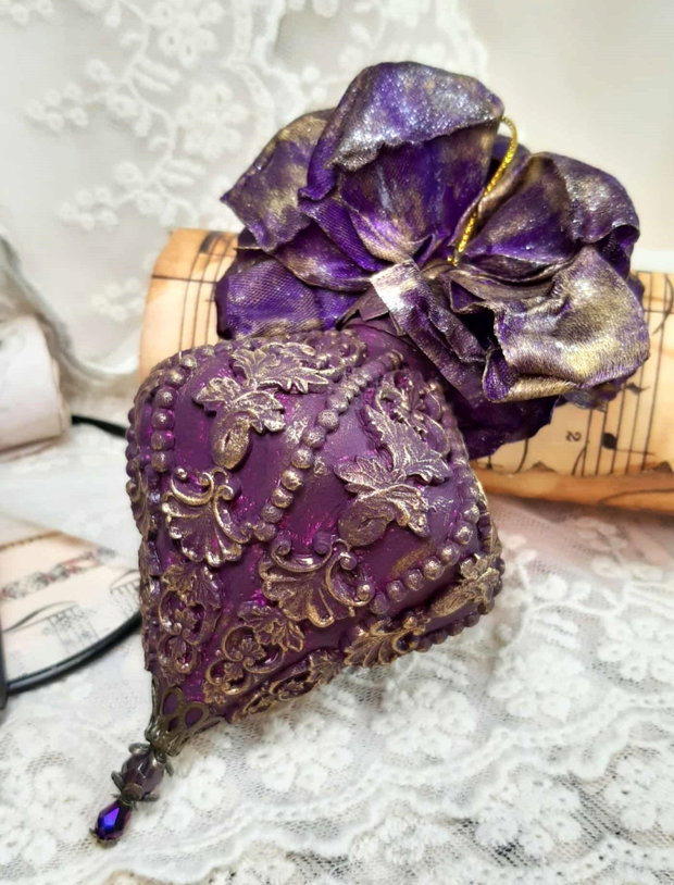 Splendoare Regală de Crăciun - decoratiuni handmade in stil baroc