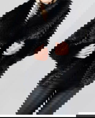 Haină din blană naturală