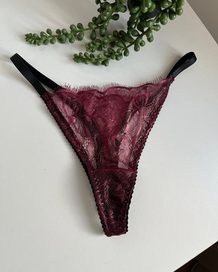 Chilot Thong