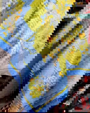 Esarfa din mătase naturală Cristian Dior