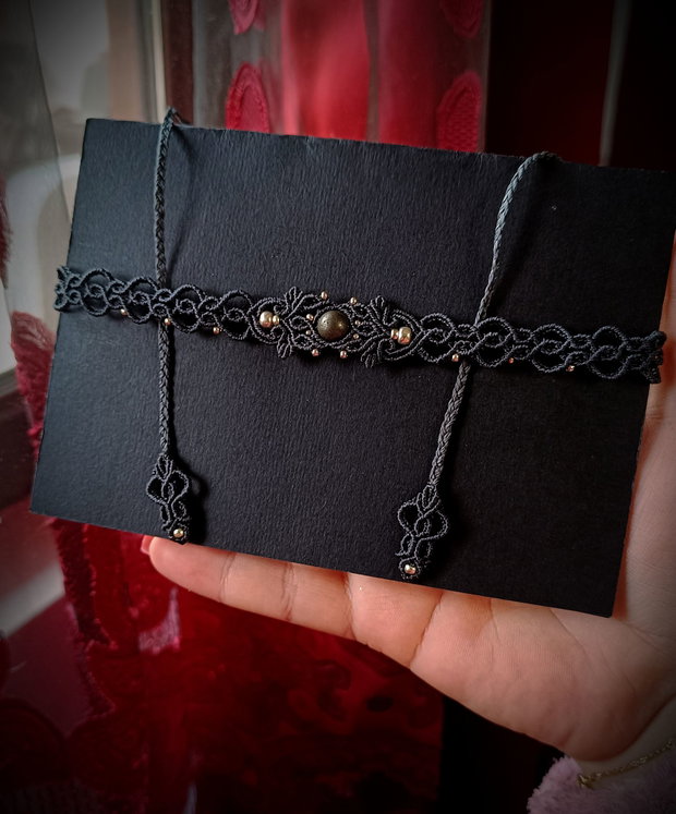 Choker pirita micromacrame cu frunze