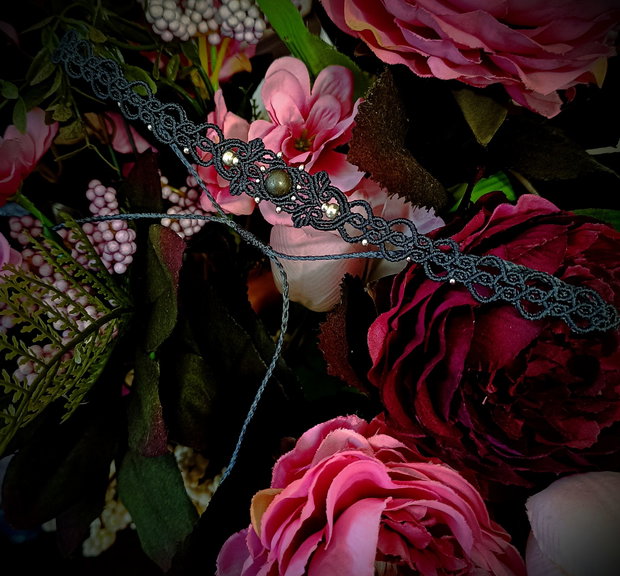 Choker pirita micromacrame cu frunze