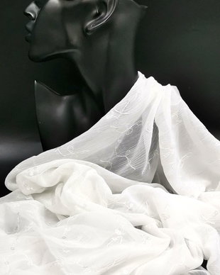 Eșarfă albă cu broderie -  BIANCA