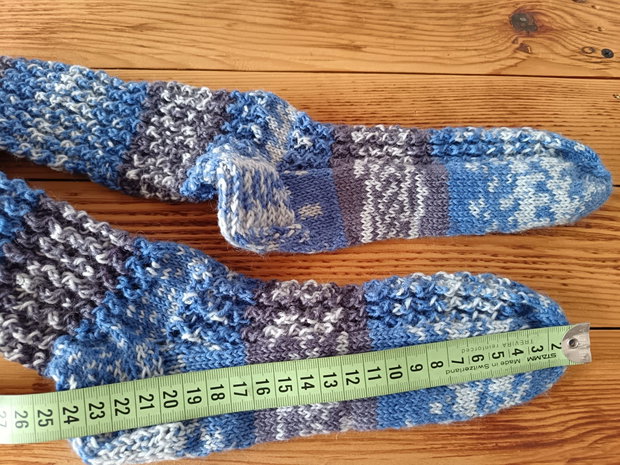 Șosete tricotate manual 36-38