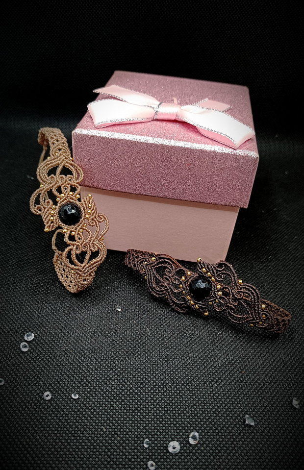 Brățară frunze micromacrame onix