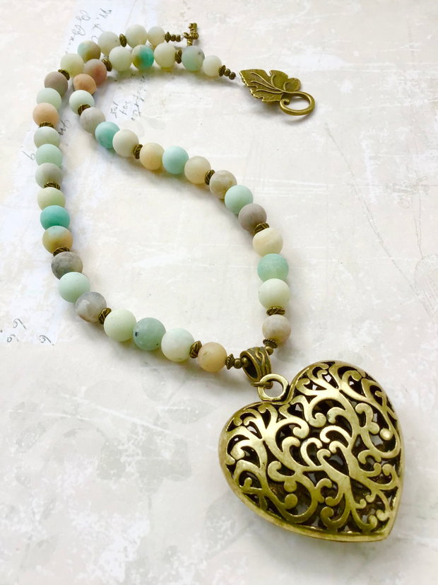 Colier vintage inima bronz & amazonit