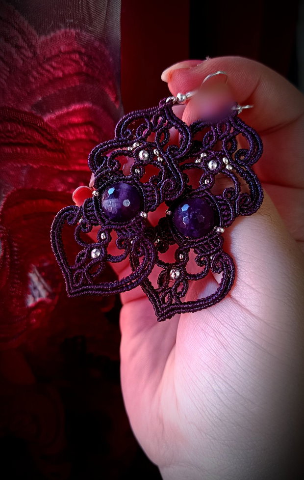 Cercei bohemian micromacrame cu ametist