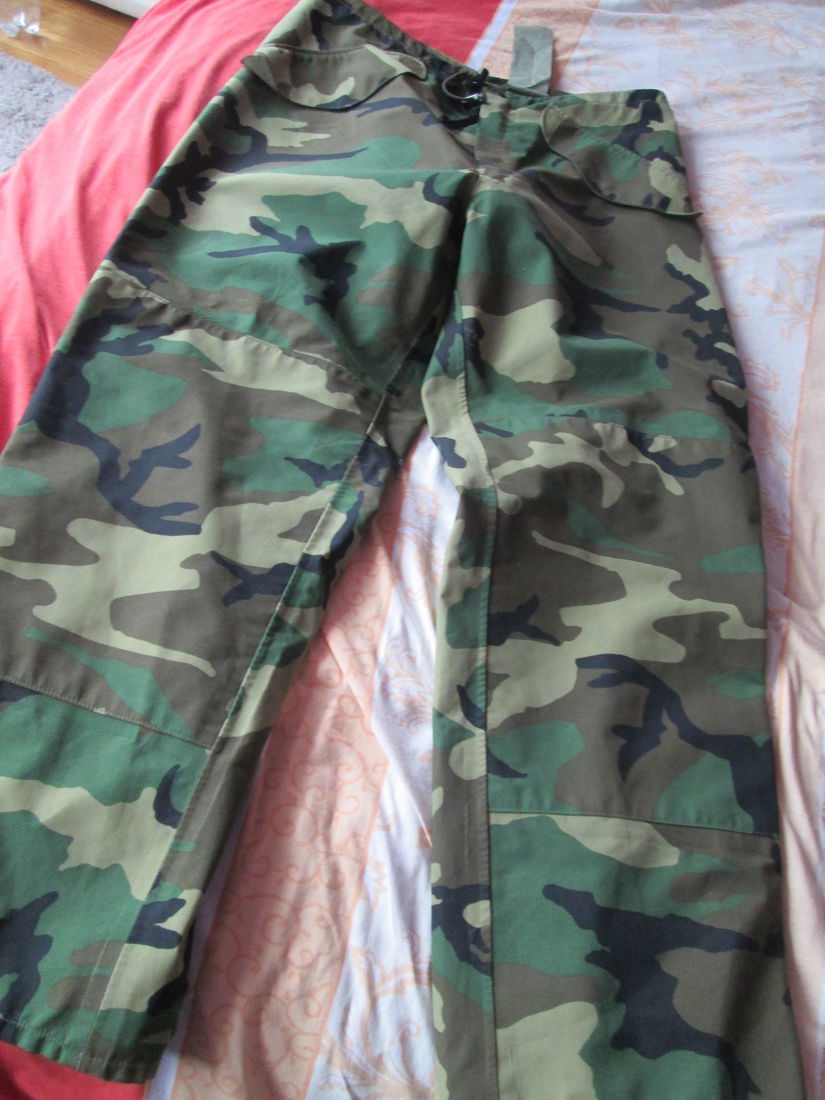 pantaloni impermeabili army M/L
