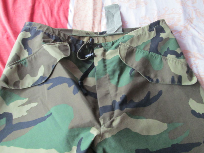 pantaloni impermeabili army M/L