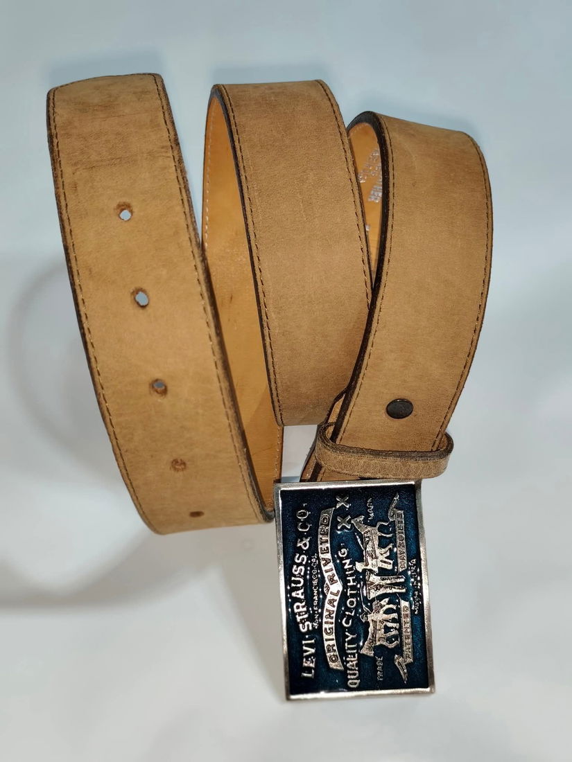 Curea piele naturala  Levis