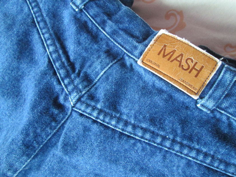 fusta blugi Mash