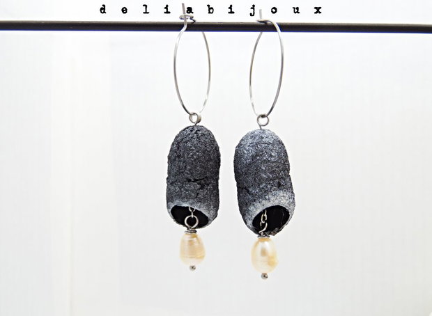 Cercei handmade din coconi de mătase cu perlă naturală (cod1309)
