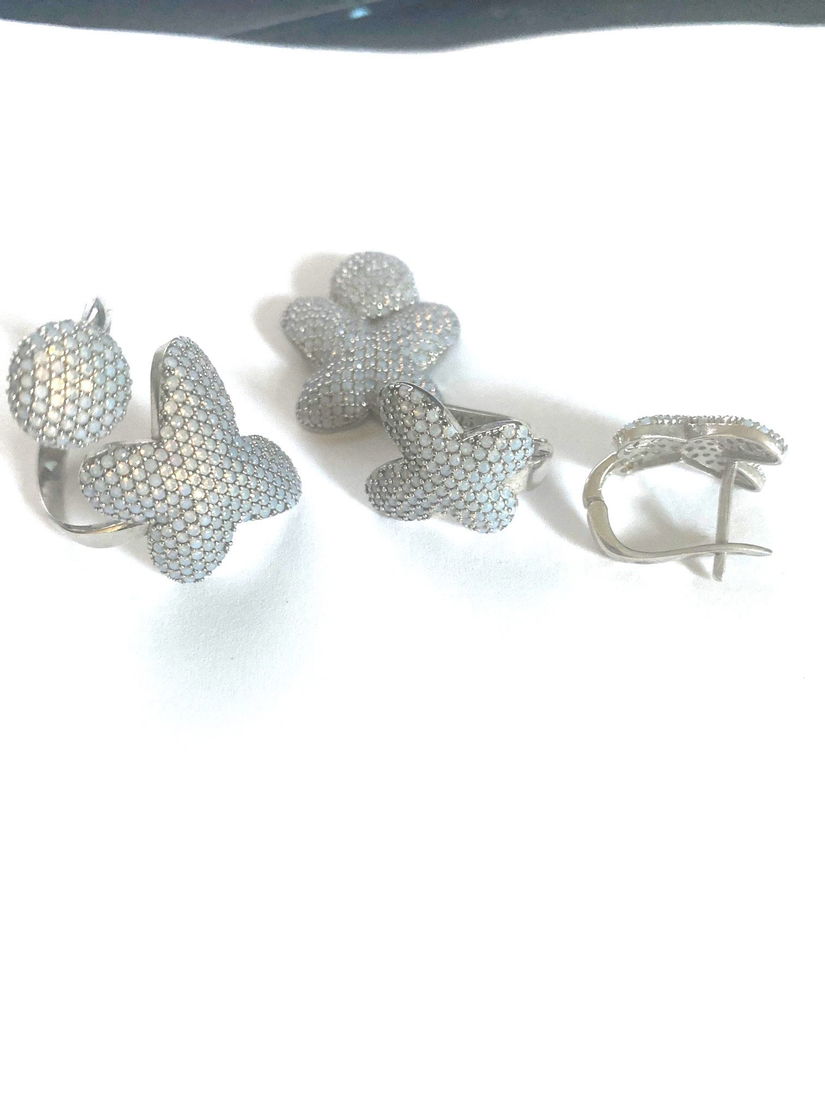 Set nou desebit, model fluture,    argint 925, piatra lunii, spectaculos, cadou lantisor argint