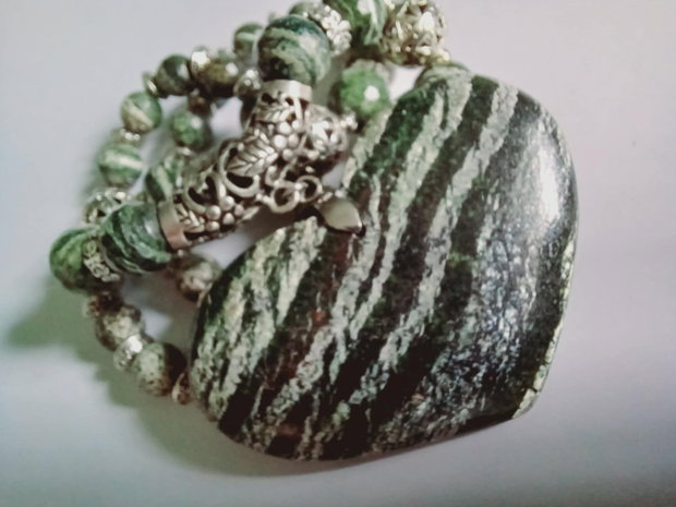 Jasper Serpentin Green