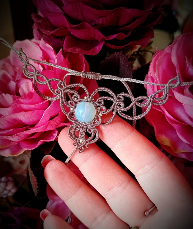 Colier delicat opal micromacrame