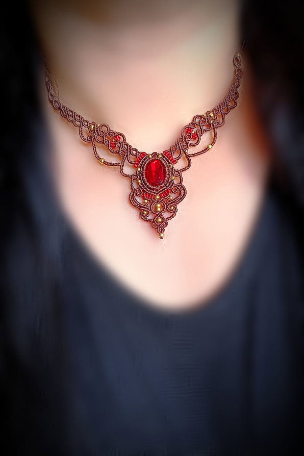 Colier elegant Swarovski micromacrame