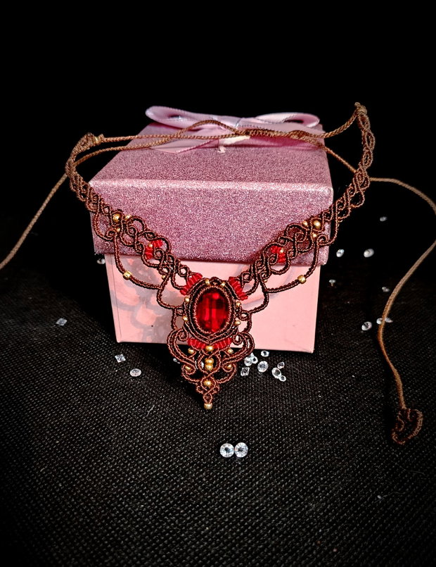 Colier elegant Swarovski micromacrame
